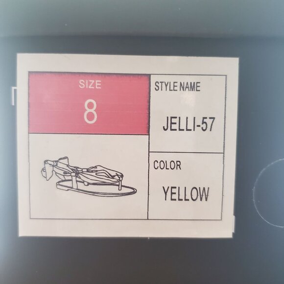 Liliana Jelli Flat Sandals Neon Yellow Color flat strappy Size 8 New with box - Picture 13 of 13